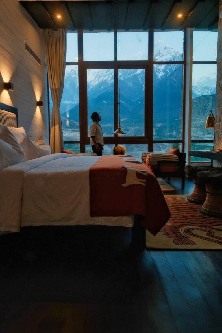 Pelling Honeymoon Guide: Romantic Stays, Experiences & a 3-Night Plan